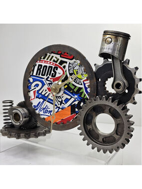 Handmade Welded Engine Parts Gear Clock Folk Art Motorcycle Racing